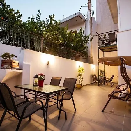 Apartment Mantisses 2 *